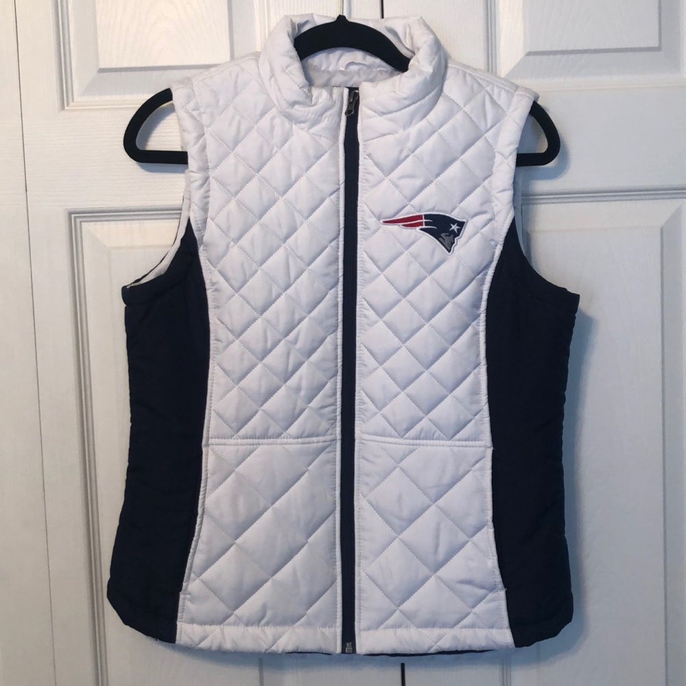Women’s NFL New England Patriots Puffer Vest